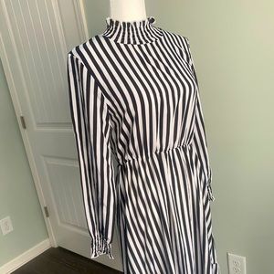 Women’s black and white striped midi dress